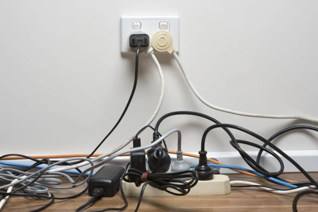 Overloaded Circuit Signs You Need to Know – And How to Avoid Them