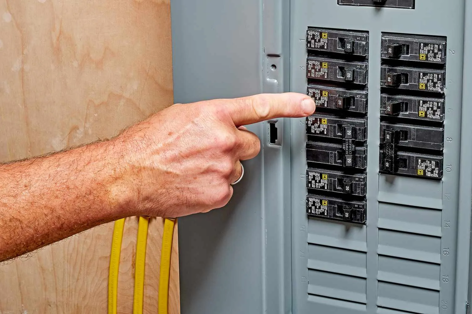 How to Reset a Tripped Breaker